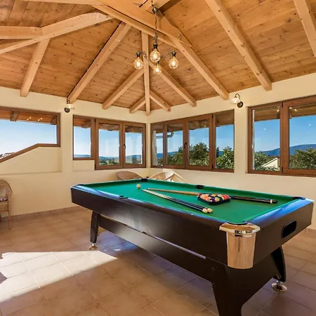 Ferienhaus Gorgeous In Zgaljici With Sauna *